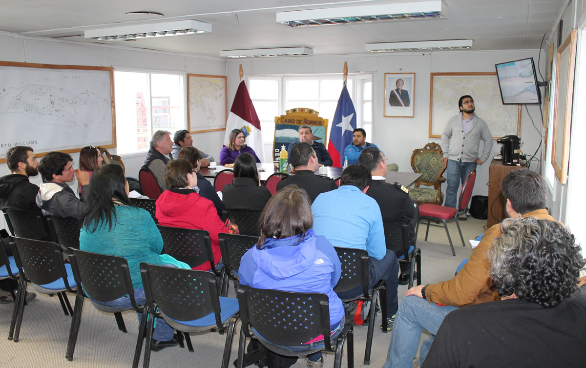 ALCALDE Y CONCEJALES APRUEBAN NUEVO PLAN REGULADOR PARA PUERTO WILLIAMS Y ALREDEDORES